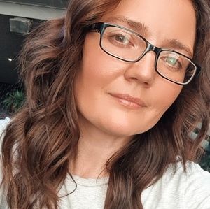 Meet your Posher, Chloe